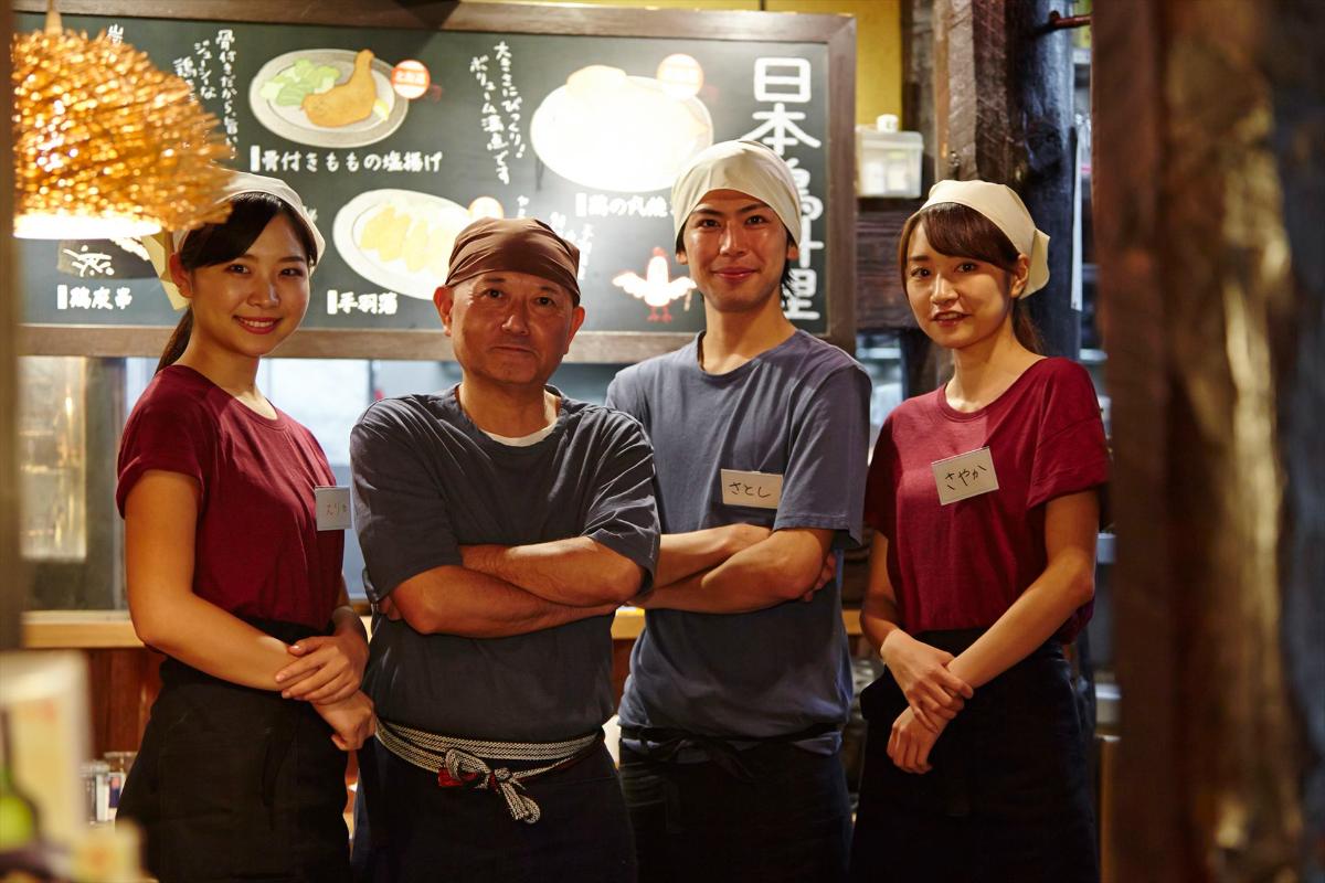 居酒屋のスタッフ一覧